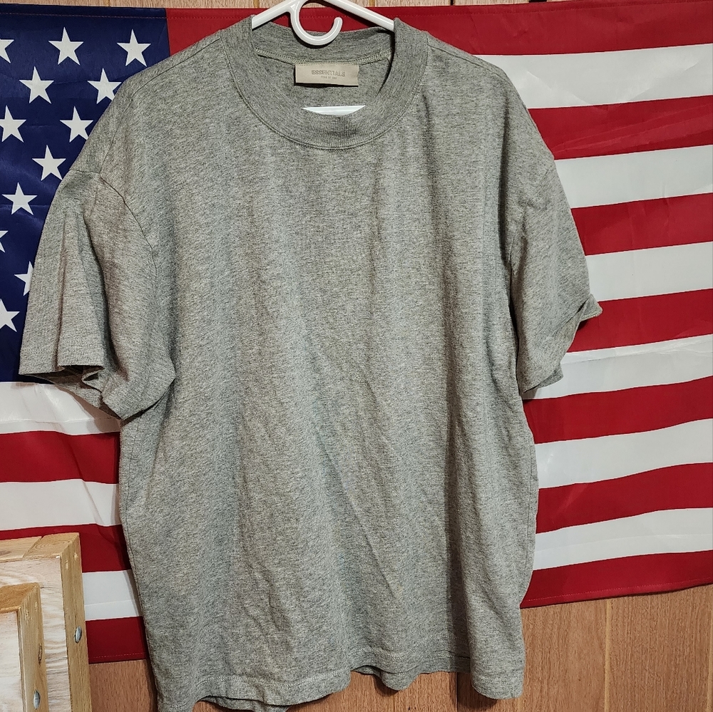 FOG Essenstials Grey Oversized L shirt